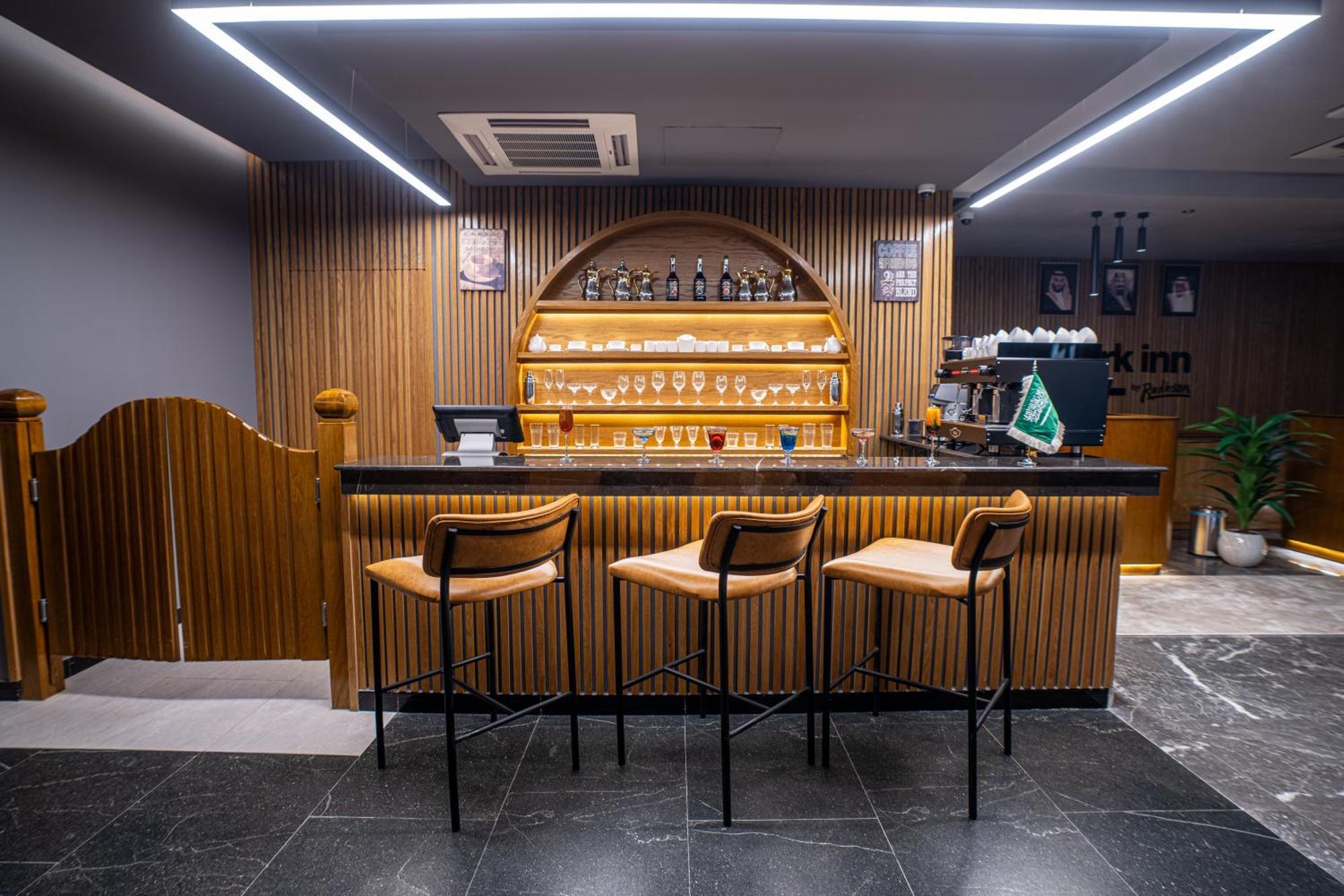 Park Inn by Radisson Najran Bagian luar foto