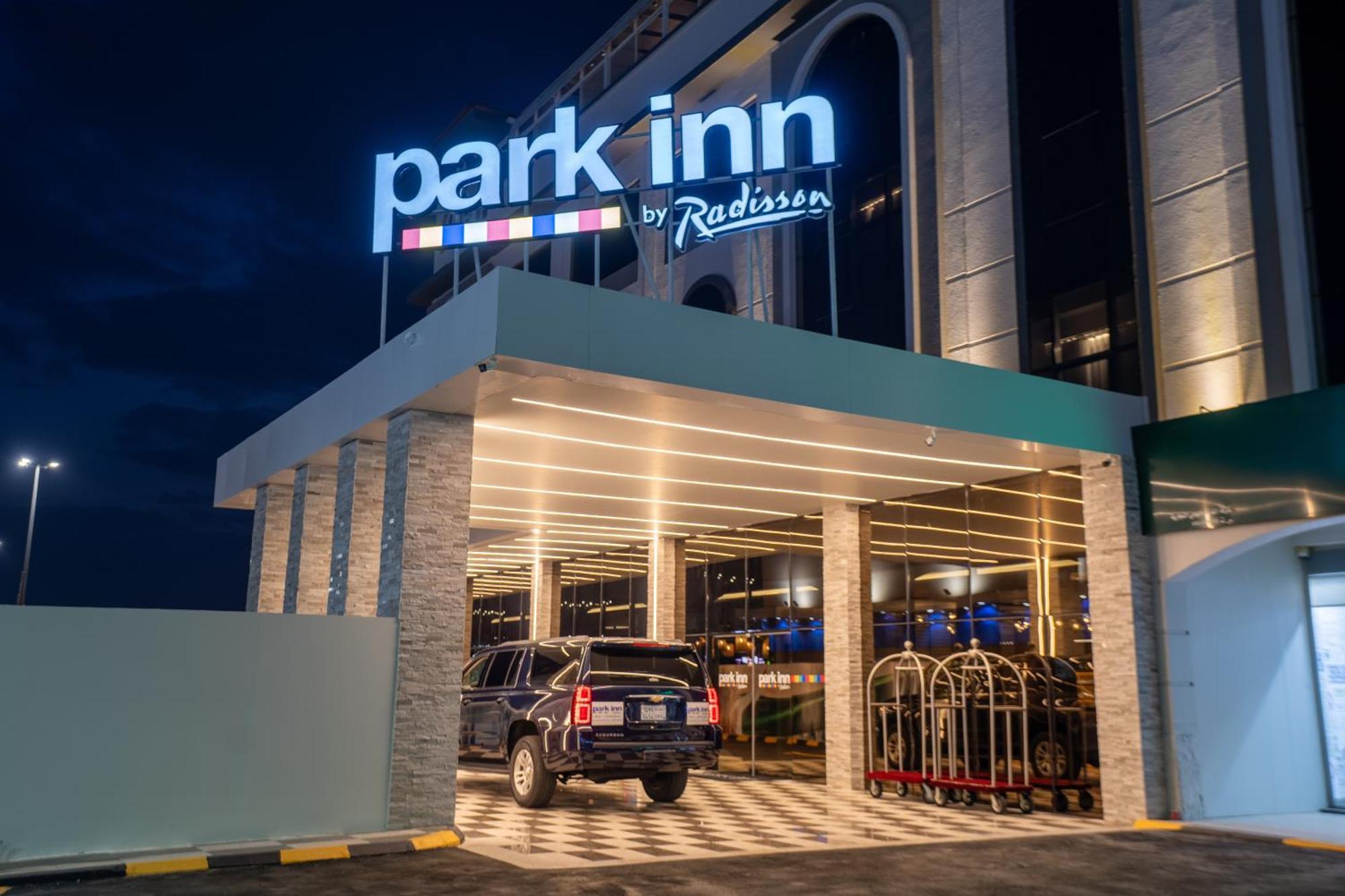 Park Inn by Radisson Najran Bagian luar foto