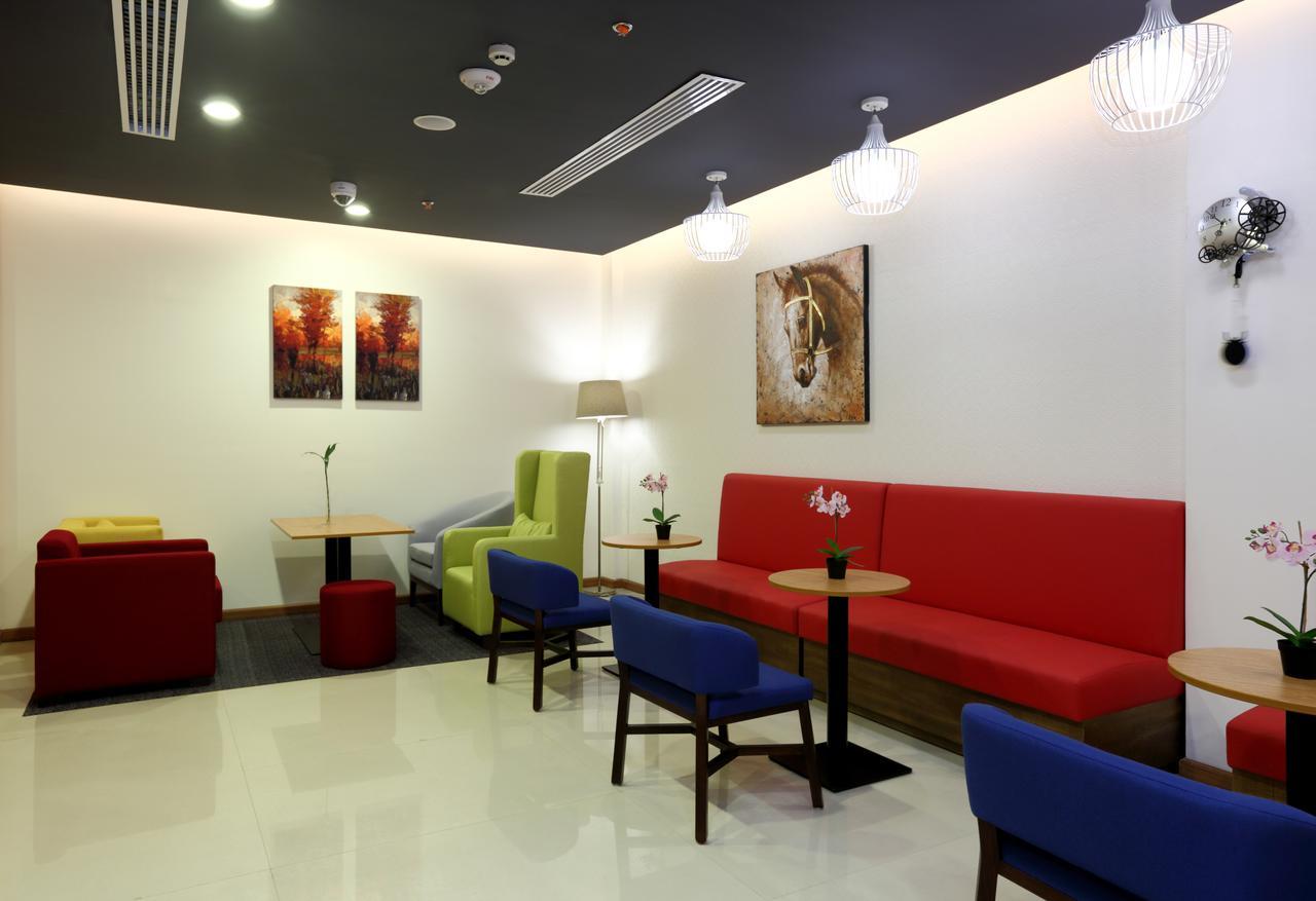 Park Inn by Radisson Najran Bagian luar foto