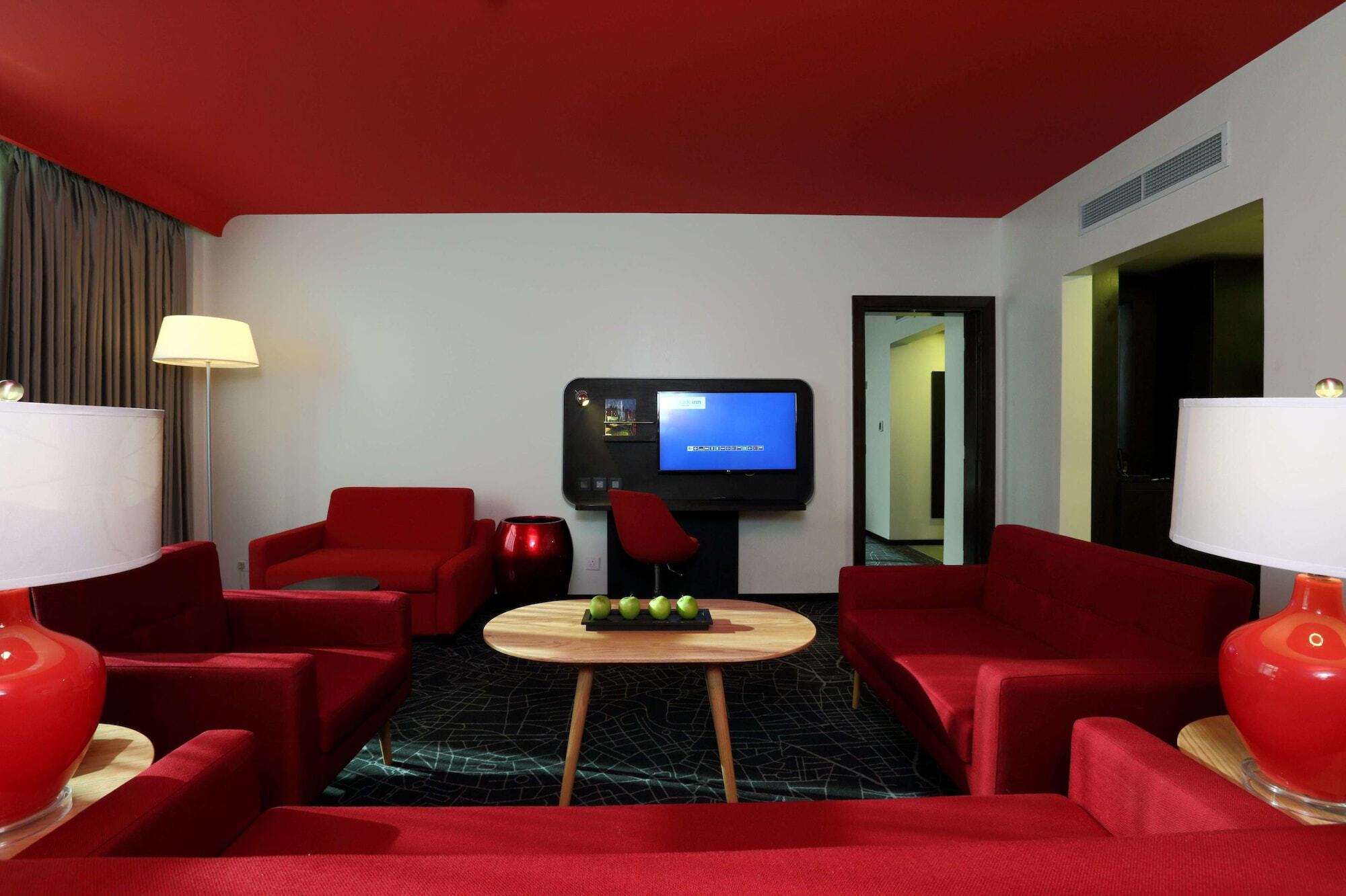 Park Inn by Radisson Najran Bagian luar foto