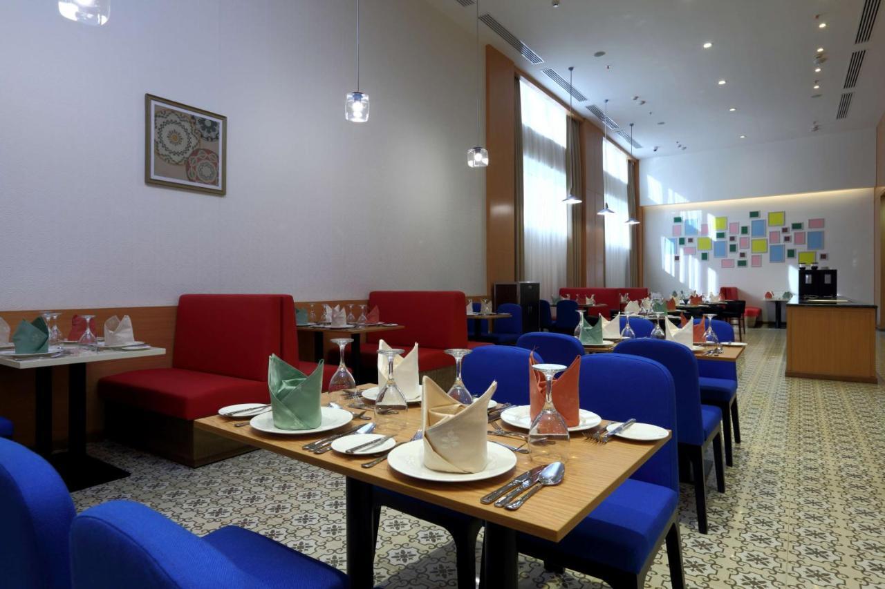 Park Inn by Radisson Najran Bagian luar foto